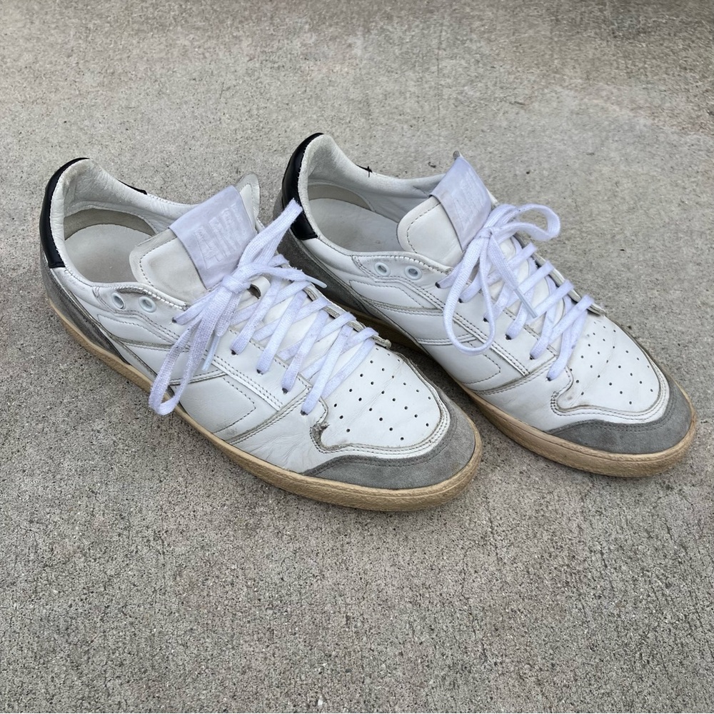 AMI Paris Men’s white leather sneakers